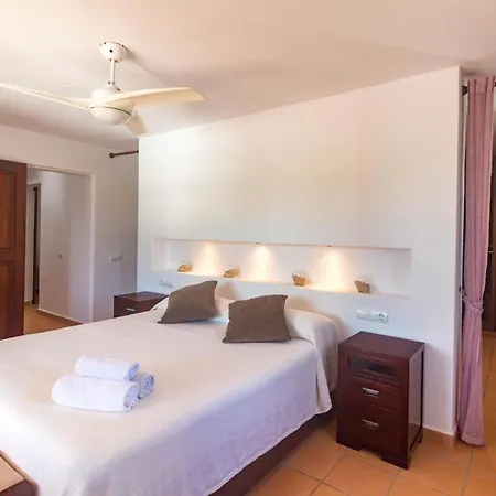Sa Tanca Den Lloses * Santa Eularia des Riu